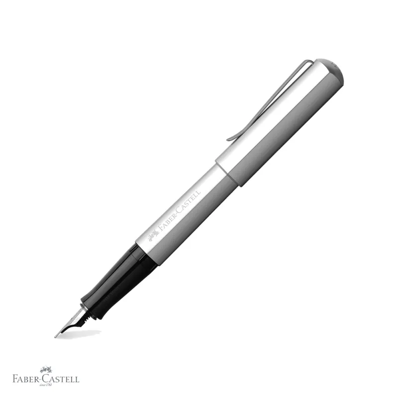 Stilou Faber-Castell Hexo, corp hexagonal din aluminiu argintiu, penita otel inoxidabil, pentru scriere confortabila Ofertă exclusivă
