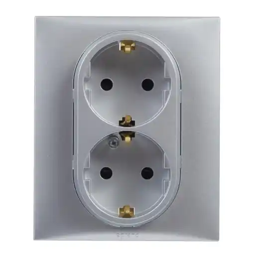 Priza dubla LEGRAND Niloe Step 398209 16A montaj incastrat culoare aluminiu Ofertă limitată