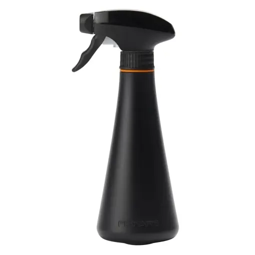 Lichidare de stoc Fiskars Pulverizator 03L NegruPortocaliu 1071306 pentru plante sensibile