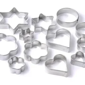 Retur gratuit Set 12 Forme de Biscuiti Zenker, Diverse Motive, Material Metalic, Usor de Curatat